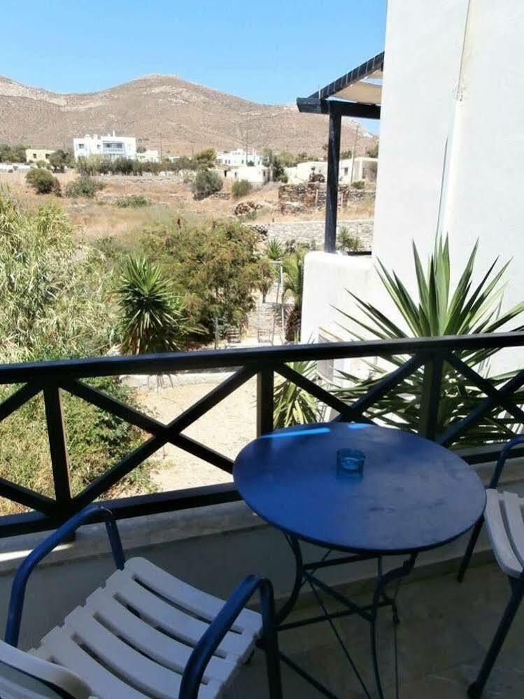 Aparthotel Dora's &
